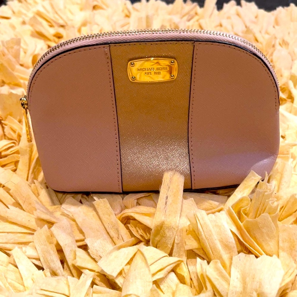 Michael Kors Mini Bag.